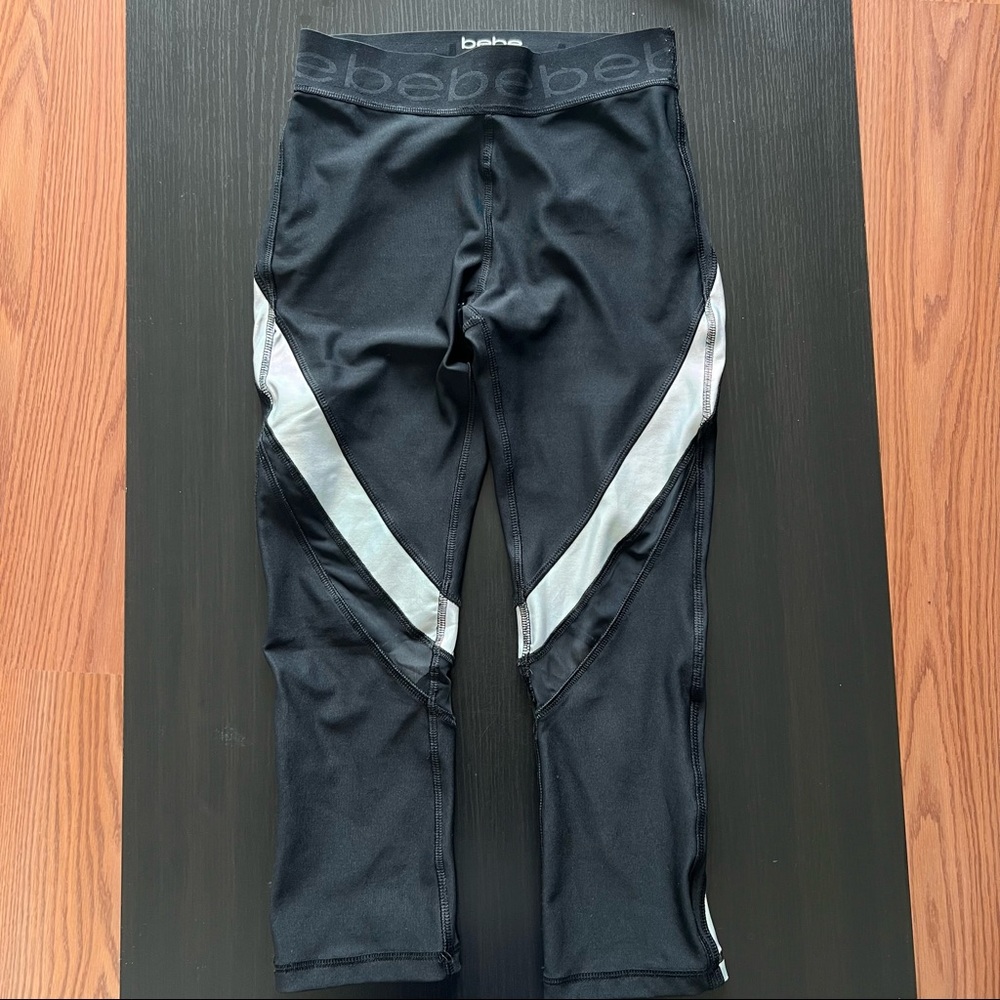 BEBE black & silver leggings capri xs